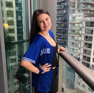 Meet your Posher, Jessica